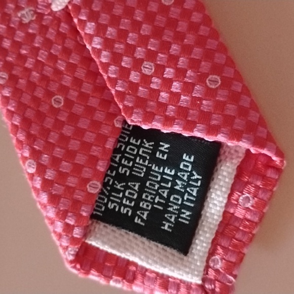 Chanel Pink Baby CC Tie - Picture 7 of 7